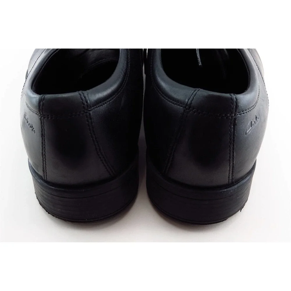 Clarks welcome shoe